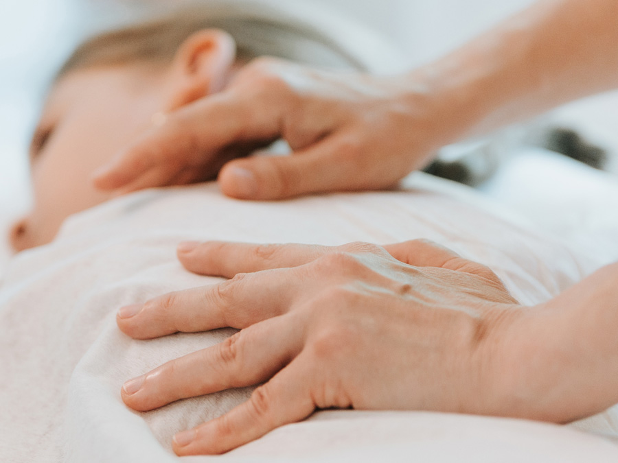 Ostheopathie bei Kindern und Erwachsenen